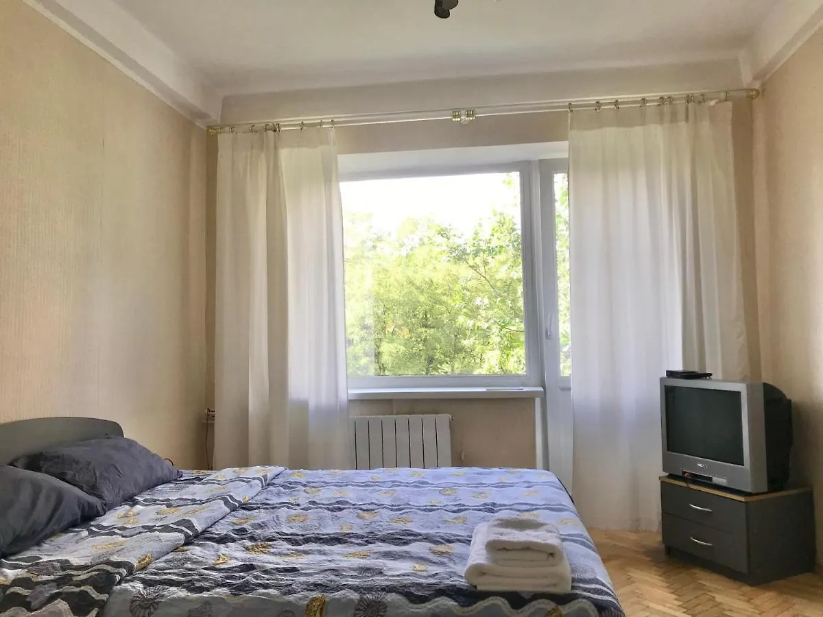 Apartment On Garmatna 基輔 乌克兰